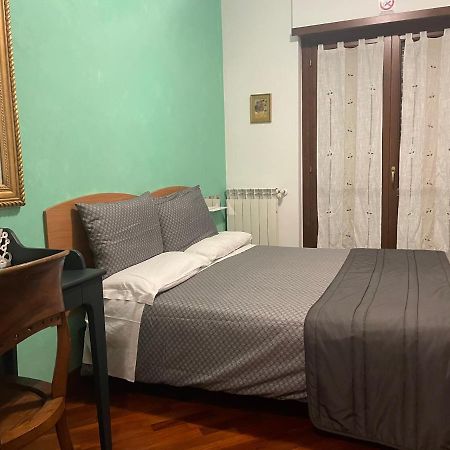 Bb Nuova Fiera Di Roma Bed and Breakfast Fiumicino Buitenkant foto