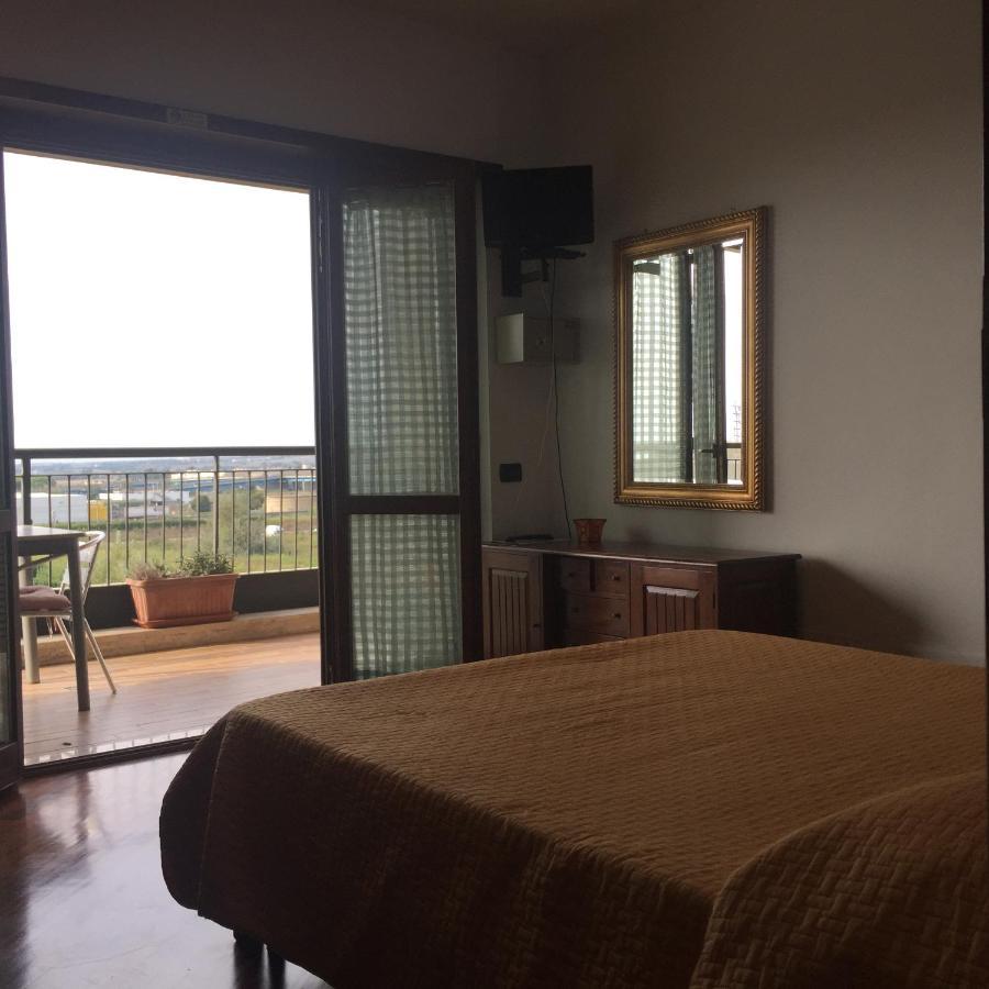 Bb Nuova Fiera Di Roma Bed and Breakfast Fiumicino Buitenkant foto