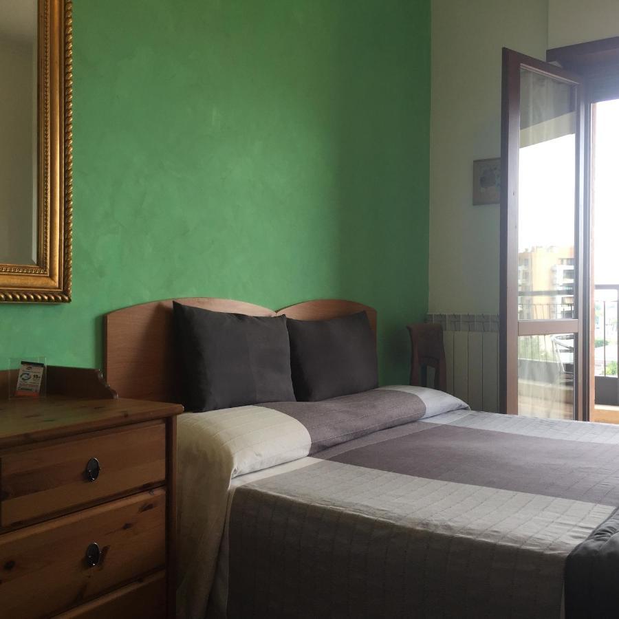 Bb Nuova Fiera Di Roma Bed and Breakfast Fiumicino Buitenkant foto
