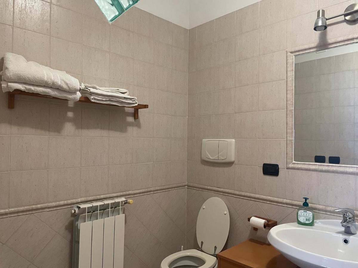 Bb Nuova Fiera Di Roma Bed and Breakfast Fiumicino Buitenkant foto